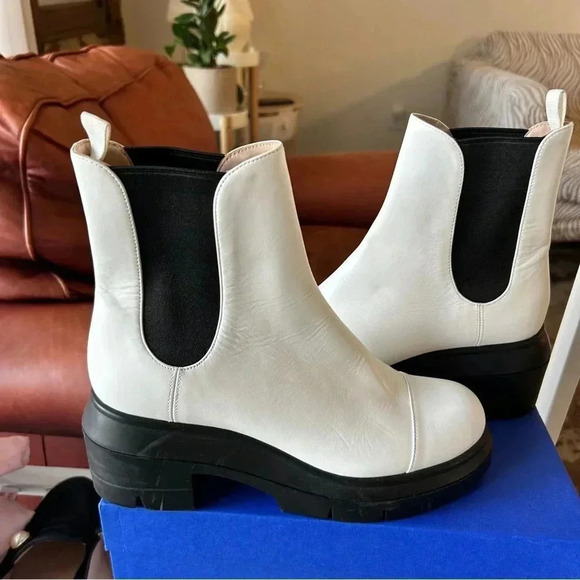 Stuart Weitzman Norah White Leather Chelsea Boots - Picture 6 of 8